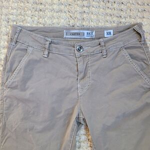 BKE Casuals Carter Pants Mens Size 30R Straight Leg Relaxed Khaki Stretch Buckle